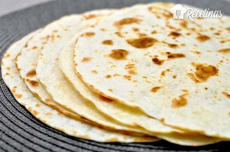 Tortillas de harina de trigo - Recetinas Tortilla Bread, Enchilada Casserole, Homemade Tortillas, Beef Casserole, Mexican Food Recipes Authentic, Quesadillas, Tex Mex, Fajitas, Tortillas