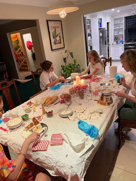 Gingerbread House Decorating Aesthetic, Gingerbread House Girls Night, Gingerbread House Making Aesthetic, Making Gingerbread Houses Aesthetic, Christmas Sleepover Aesthetic, Gingerbread House Aesthetic, Christmas Party Friends, Sisterhood Ideas, Gingerbread Competition