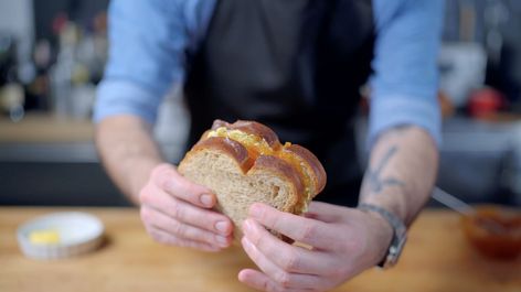 Marmalade Sandwich, Homemade Marmalade, Geek Food, Cooling Racks, A Thing Of Beauty, Sauce Pot, Whole Wheat Bread, Wheat Bread, Food Preservation