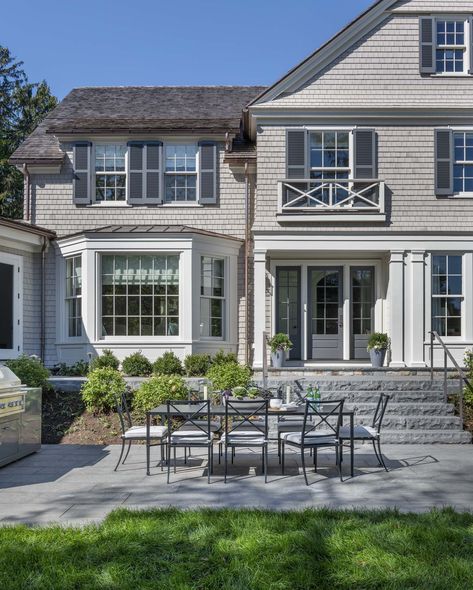 New England Lakefront Town — Mellowes and Paladino New England House Exterior, New England House, Newport House, New England Home, Colonial Exterior, Exterior Renovation, New England Homes, New England Style, Beach House Interior