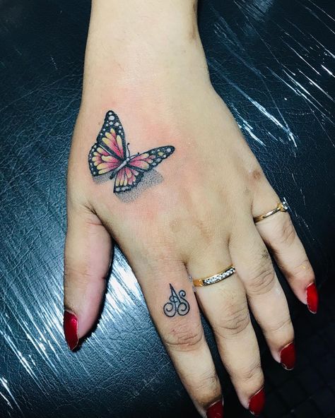 Hand Tattoo Women, Butterfly Hand Tattoo, Butterfly Tattoos For Women, Skull Pictures, Hand Tattoos For Women, Small Hand Tattoos, Fairy Girl, Tattoos For Kids, Hand Tattoo