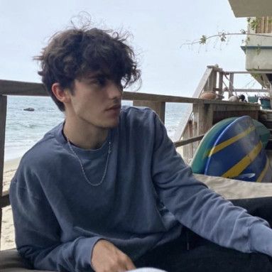 The summer I turned pretty-Conrad’s Playlist - playlist by Oli Urban | Spotify جوني ديب, Gambar One Direction, The Perfect Guy, Aesthetic Guys, Book Boyfriends, Percy Jackson And The Olympians, Boy Hairstyles, Pretty Men, Book Characters