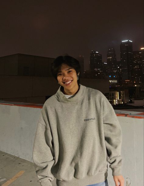 Justin Phan Smile, Justin Phan Aesthetic, Justin Phan Boyfriend Material, Nsb Justin, Star Boy Aesthetic, Justin Phan, Northstar Boys, English People, Asian Guys