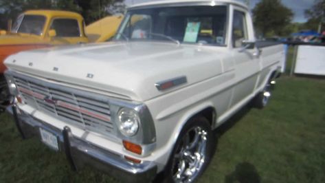 Bumpside Ford, Old Ford Pickup Truck, 1969 Ford F100, Old Ford Pickups, 1952 Ford Truck, Pickup Car, Built Ford Tough, Classic Ford Trucks, Ford 4x4