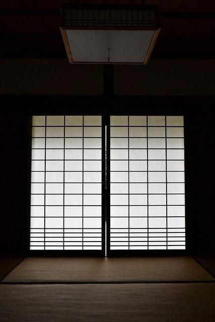 Japanese paper sliding panels, Shoji 障子 Shoji Sliding Doors, Japanese Sliding Doors, Japanese Door, Traditional Japanese House, Japanese Interiors, Shoji Screen, Japanese Room, Zen Room, Paper House