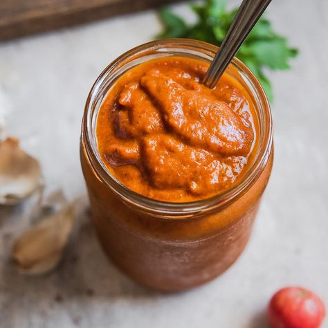 Tomato Sauce Canning Recipe, Tomato Sauce Canning, Greek Food Recipes, Greek Kitchen, Greek Dip, Roasted Tomato Sauce, Vegan Italian, Tomato Sauce Recipe, Roasted Tomato