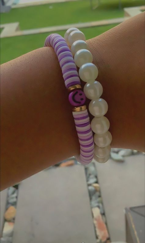 Birthday Bracelet Ideas Clay Beads, Clay Bead Bracelet Ideas Preppy Fall, Clay Bear Bracelet Ideas, Black And Purple Clay Bead Bracelet, Smile Clay Bead Bracelet, Blue And Purple Clay Bead Bracelet, Purple Clay Bead Bracelet, Playful Smiley Face Beaded Bracelets, Make Clay Beads