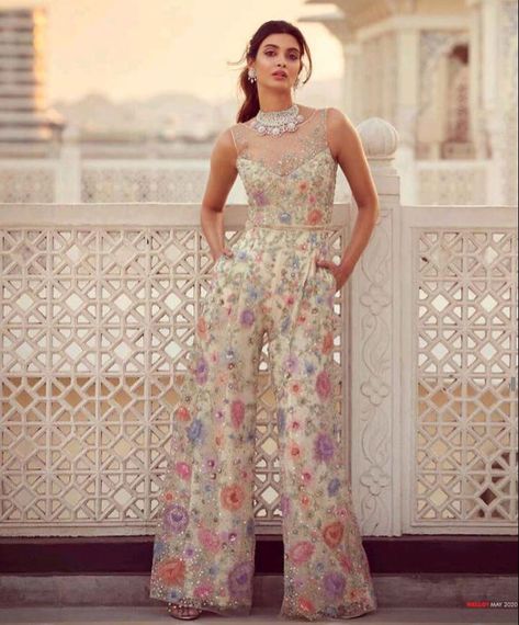 Jumpsuit Outfit Wedding, Floral Pantsuit, Asian Couture, Long Blouse Designs, Diwali Dresses, Indian Bridesmaid Dresses, Trendy Outfits Indian, Anamika Khanna, Indian Bride Outfits