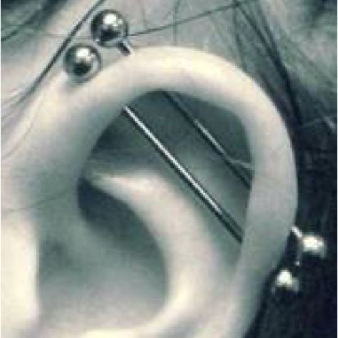 Double industrial barbell. Have one already, NEED the other one:)))) Industrial Bars, Industrial Piercings, Cool Ear Piercings, Cool Piercings, Industrial Barbell, Industrial Piercing, Body Piercings, Piercing Tattoo, Body Mods