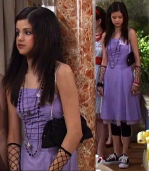 23 Bad Disney Channel Outfits From The Early 2000s 2010s Party Outfit, Disney 2000s Fashion, Disney Channel Fashion, 2010 Party Outfit, Disney Channel Fashion 2000s, Disney Channel Costumes, 2000s Disney Channel Outfits, Y2k Disney Channel Outfits, 2010 Disney Channel Aesthetic