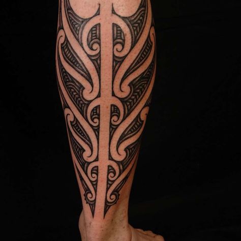 Calf Tattoos and Designs Shane Tattoo, Female Side Tattoo, Calf Tattoo Ideas, Ta Moko Tattoo, Calf Tattoo Men, Tato Maori, Art Tattoo Ideas, Tattoo Beautiful, Ta Moko