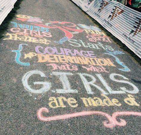 Girls on the Run chalk art Girls On The Run Practice 5k, Girls On The Run Posters, Girls On The Run Ideas, Sorority Recruitment Outfits Rush Week, Running Signs, Girls On The Run, Rush Week, Sorority Recruitment Outfits, Recruitment Outfits