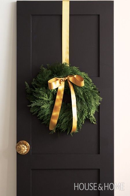 Cedar Wreath, Wreath Hanging, Gold Christmas Decorations, Black Door, Gold Ribbon, Holiday Inspiration, Christmas Love, Gold Christmas, Christmas Joy