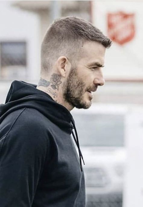 David Beckham Crewcut, David Beckham Haircut Short, Short Classic Haircut Men, Men’s Buzz Cut Fade, David Beckham Short Hair, David Beckham Buzzcut, David Beckham Hairstyle Short, Beckham Short Hair, Men With Straight Hair