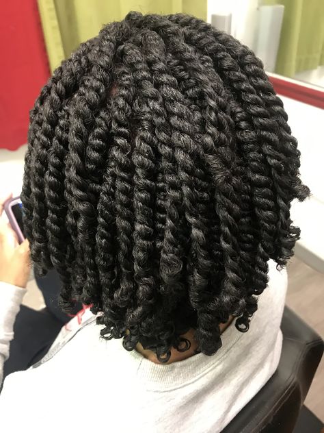 Twists On Blown Out Hair Natural, Two Strand Twist Natural Hair, Finger Coils Natural Hair, Waterfall Braid Hairstyle, Haircut Design, Hair Styles Ideas, Shaved Side, Hair Twists, Hair Braiding Tool