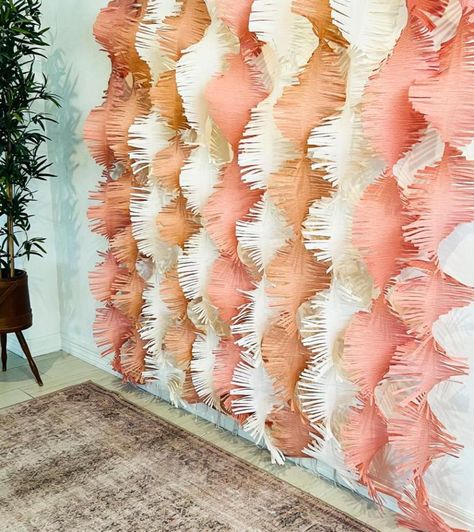 Crate Paper Backdrop, Pinwheel Photo Backdrop, Twisted Streamer Backdrop, Easy Party Backdrop Ideas, Backdrop Ideas Diy Easy, Boho Streamer Backdrop, Diy Bachelorette Photo Backdrop, Pretty Backdrops For Photos, Drop Cloth Photo Backdrop