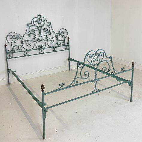 French Wrought Iron King Sized Bed | 758595 | Sellingantiques.co.uk Painted Iron Beds, Iron King, King Sized Bed, Iron Beds, Iron Bed, Antique Photos, King Size Bed, Antique Shops, Wrought Iron