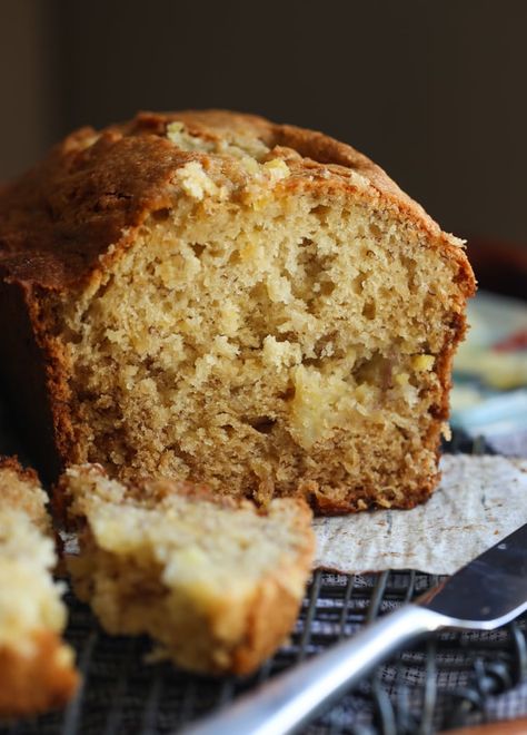 Pineapple Banana Bread Banana Pineapple Bread, Banana Bread With Pineapple, Pineapple Banana Bread, Pineapple Banana Bread Recipe, Brown Sugar Banana Bread, Buttermilk Banana Bread, Coconut Banana Bread, Pineapple Bread, Delicious Banana Bread Recipe