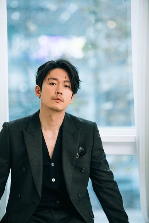 Surfer Hair, Black Hair Aesthetic, Asian Haircut, Asian Men Hairstyle, Korean Drama Tv, Korean Drama Songs, Jang Hyuk, Charming Man, Stylish Mens Outfits