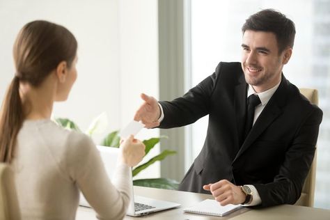 Here's the right way to wrap up a job interview -- along with the wrong way! Interview Thank You Email, Job Search Motivation, Picture Of A Person, Job Interview Advice, Interview Advice, Resume Skills, Job Fair, Image Fun, Simple Life Hacks