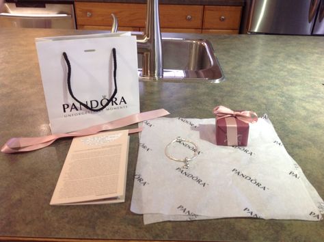 Pandora package Packaging, Candles, Design