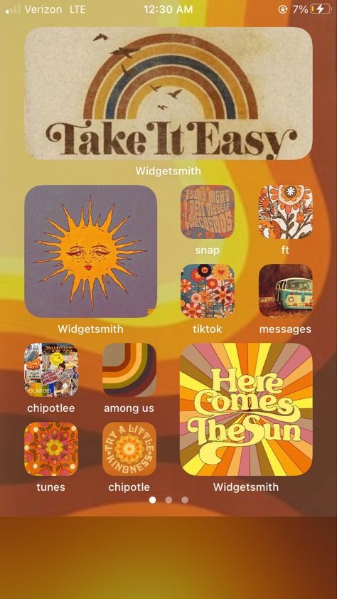 Hippy Homescreen, Ios 13 Homescreen Layout, Vintage Home Screen, Vw Minibus, Home Screen Widgets, Leaves Wallpaper Iphone, Widgets Aesthetic, Color Widgets, Aesthetic Widgets