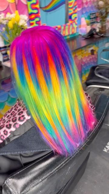 Neon Hair Color, Lengths Of Hair, Exotic Hair Color, Holographic Hair, Hair Detox, Split Dyed Hair, Vivid Hair Color, Rainbow Hair Color, Creative Hair Color