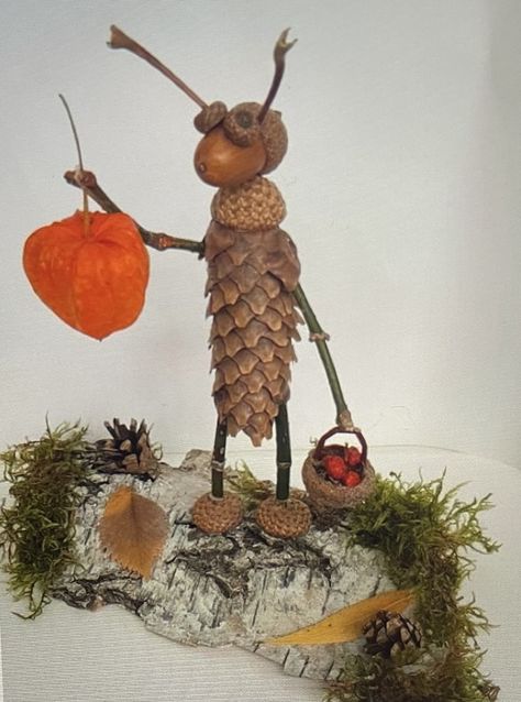 Acorn People, Twig Crafts, Pinecone Crafts Christmas, Insect Crafts, Pine Cone Art, Acorn Crafts, Fairy Garden Designs, Fairy Garden Crafts, Handmade Christmas Crafts