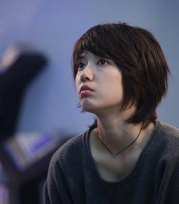 Park Shin Hye. korean actress.I love her short hair! its simple and cute. Park Shin Hye You're Beautiful, Park Shin Hye Short Hair, You Are Beautiful Kdrama, You're Beautiful Kdrama, Park Shin Hye Doctors, Asian Short Hair, Messy Short Hair, Latest Short Hairstyles, Super Hair