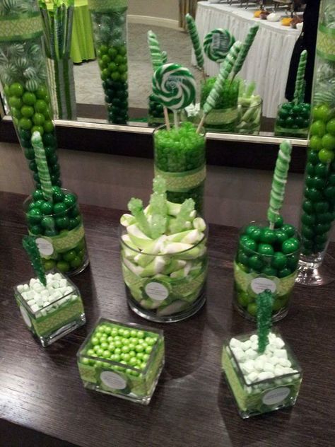 Green And Black Party Ideas, Emerald City Party, Green Candy Buffet, Sweet 16 For Boys, Green Quinceanera Theme, Emerald Green Wedding Theme, Yoda Birthday, White And Gold Decor, City Party