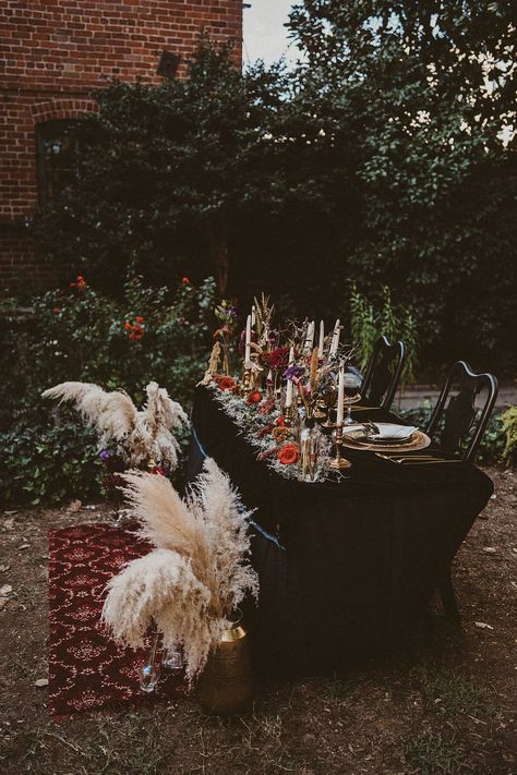 Dark Wildflower Wedding, Black And Wildflower Wedding, Dark Jewel Tone Wedding, Moody Wedding Ideas, Gothic Bouquet, Spooky Shoot, Richmond Virginia Wedding, Life Plans, Altar Arrangement