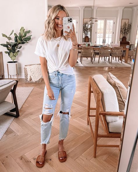 Boston Spring, Chic Mom Outfits, Mom Style Summer, Trendy Mom Outfits, Outfits Sommer, Nashville Outfits, Casual Outfit Inspiration, Mama Style, Mom Outfits