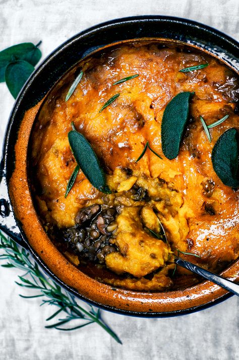 Vegan Mushroom and Pumpkin Shepherd's Pie | Occasionally Eggs Pumpkin Pot, Vegan Mushroom, Shepherds Pie Recipe, Shepherd's Pie, Shepherds Pie, Pot Pie, Vegan Eating, Vegan Dishes, Vegan Dinners