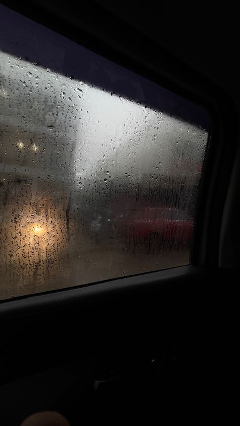 #rain #rainyday #rainaesthetic #raining #raindrops #cars #longdrive #drive #aesthetic #view #random #feed #window Drive Aesthetic, Aesthetic View, Long Drive, Rain Drops, Rainy Days, Drive, Cars, Quick Saves