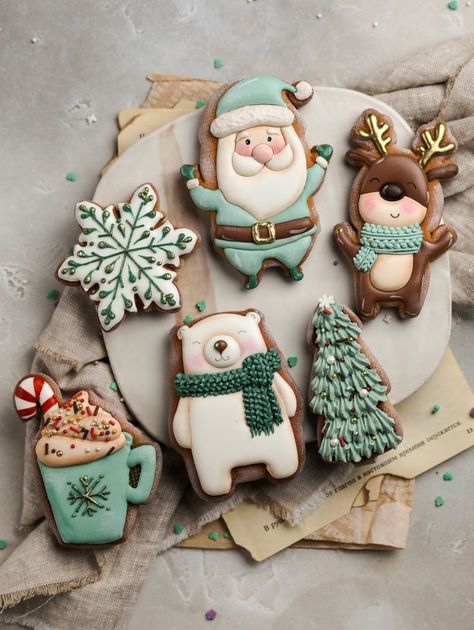 Christmas Ornaments Cookies, Christmas Cookies Illustration, Xmas Biscuits, Christmas Ornament Cookies, Gingerbread Cookies Christmas, Decorated Christmas Cookies, Background Traditional, Christmas Sugar Cookies Decorated, Cookies Cupcake