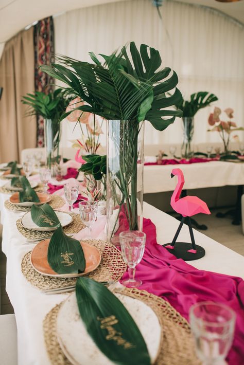 Tropical Island Party Decorations, Hawaiian Dinner Party Decorations, Tropicana Party Theme, Tropical Beach Theme Party, Bahama Theme Party, Tropical Pool Birthday Party, Miami Theme Party Table Decorations, Miami Party Theme Decor, Tropical Flamingo Party Decorations