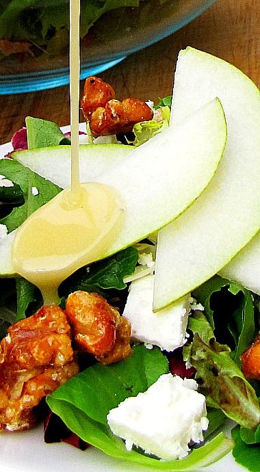 Pear, Walnut and Feta Salad with the BEST Homemade Dressing ❊ Best Salad Dressing, Fruit Salad Recipe, Pear Salad, Pear Recipes, Walnut Salad, Homemade Dressing, Feta Salad, Jalapeno Poppers, Salad Dressing Recipes