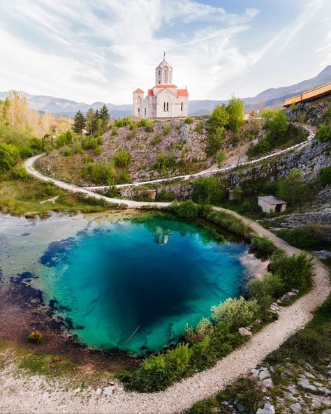 Cetina river by @OpacicToni Pirate Town, Travel Wishlist, Croatia Travel, The Pirate, Travel Goals, Beautiful Places To Visit, The Mediterranean, Holiday Destinations, Places Around The World