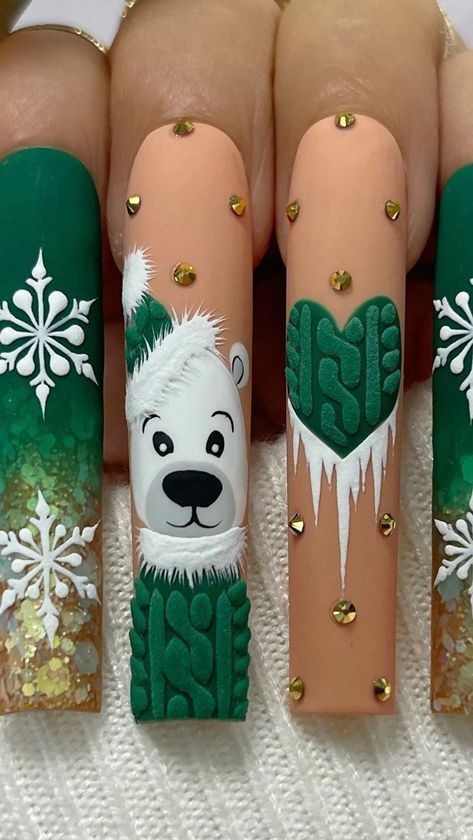 Nails Art 2024, Christmas Nails Nail Art, Christmas Nails Ideas Holiday, Extra Christmas Nails, 3d Christmas Nails, Nails Design Christmas, Uñas Nail Art, Nails Navidad, Christmas Nail Designs Holiday