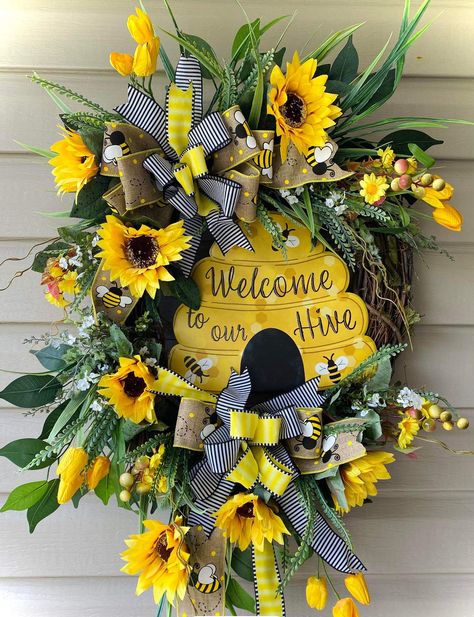 Welcome To Our Hive, Wreath Sunflower, Sunflower Wreath, Wreath Farmhouse, Wreath Summer, Wreath Front Door, Welcome Wreath, Front Door Wreath, Everyday Wreath