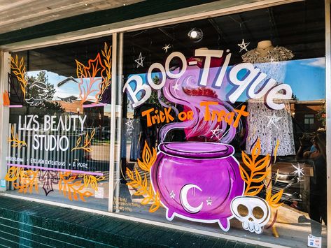 Retail Halloween Displays Store Windows, Storefront Halloween Display, Halloween Chalk Paint Window, Halloween Window Mural, Halloween Retail Window Display, Halloween Store Front Windows, Halloween Boutique Display, Boutique Window Painting, Window Art For Business