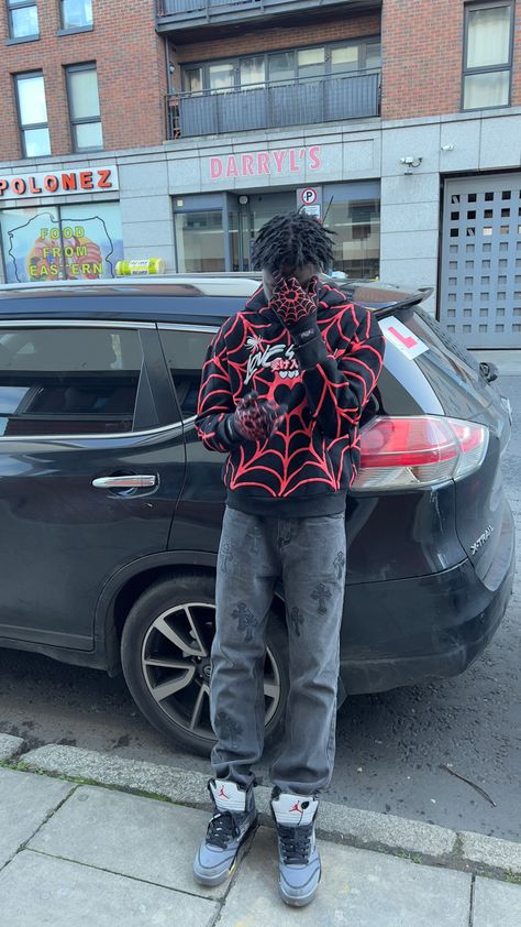 Outfit details: Love4all black and red hoodie, love4all black and red gloves, grey gallery dept jeans, off white jordan 5 muslin, short black dreads. Gallery Dept Jeans, Black Dreads, Black And Red Hoodie, White Jordans, Red Gloves, Gallery Dept, Jordan 5, Red Hoodie, Outfit Details