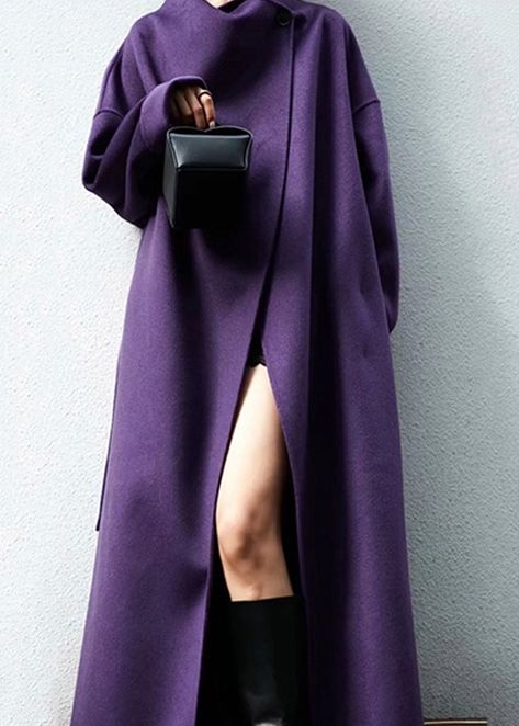 Purple Coat Outfit, Woolen Coat Winter, Purple Trench Coat, Mode Mantel, Stand Collar Coat, Fur Sliders, Coat Winter, Collared Coat, Comfortable Room