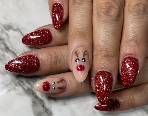 Christmas Nails Red Reindeer, Christmas Nails Red, Reindeer Nails, Nails Red, Christmas Trends, Dip Powder Nails, Xmas Nails, Christmas Nail Designs, Christmas Nail