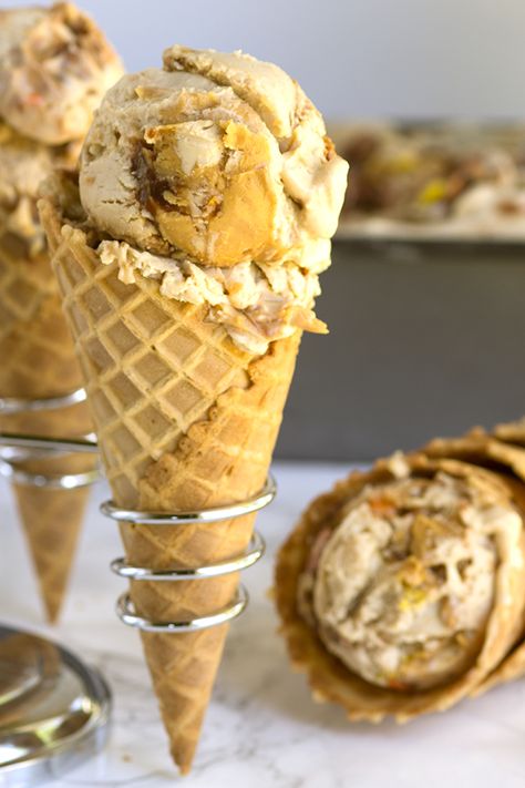 Do you love a good peanut buttery ice cream? I've got you covered with this peanut butter lovers ice cream. Peanut butter candies and swirls galore! Frozen Lollipops, Butter Ice Cream, Reese's Pieces, Decadent Chocolate Desserts, Ice Cream Maker Recipes, Peanut Butter Ice Cream, Peanut Butter Candy, Baking Substitutes, Spice Cake Mix