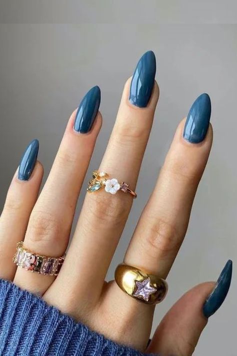 Almond Nail Designs, Vogue Nails, Long Almond Nails, Nail Color Ideas, Mom Fall, Summer Haircuts, Blue Polish, Modern Nails, Almond Nails Designs