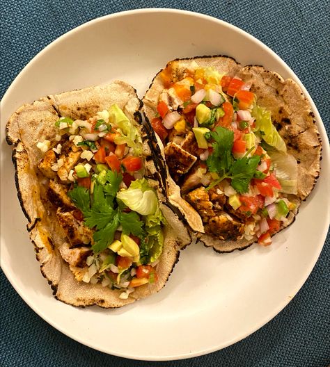 #healthyfood #healthylifestyle #food #brunchideas #aestheticedits #aesthetic #contentcreater #homecooked #homechef #explore Chicken Tacos Aesthetic, Fajitas Aesthetic, Tacos Aesthetic, Ground Chicken Tacos, Fajita Chicken, School Food, Ground Chicken, Chicken Fajitas, Chicken Tacos