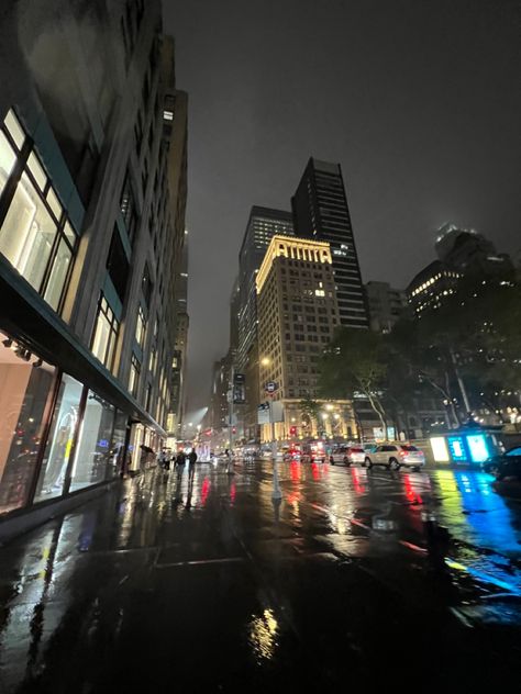 New York city 
Rainy night
Night time Rainy City Aesthetic Night, Rainy New York, City Rain, Chicago At Night, Playlist Covers Photos, Rainy City, Travel Infographic, Night Rain, New York Night