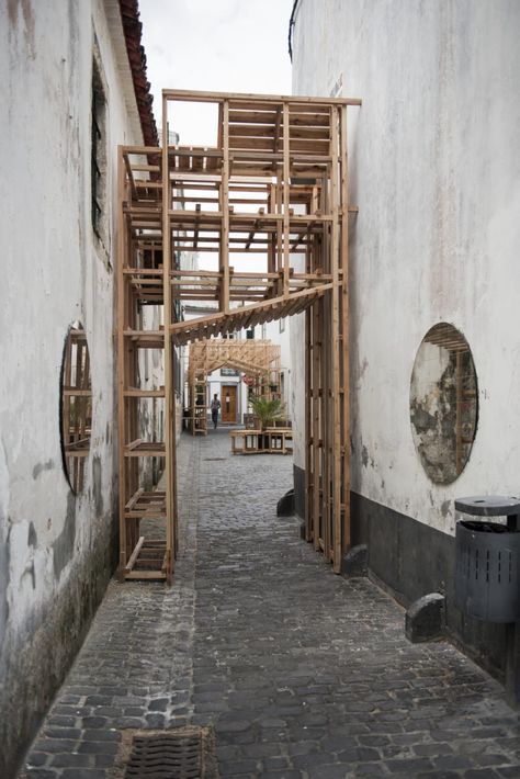 Orizzontale, Rui Soares · Casa do Quarteirão Wooden Scaffolding, Scaffolding Design, Temporary Architecture, Azores Islands, Urban Intervention, Temporary Structures, The Azores, Public Architecture, Timber Structure