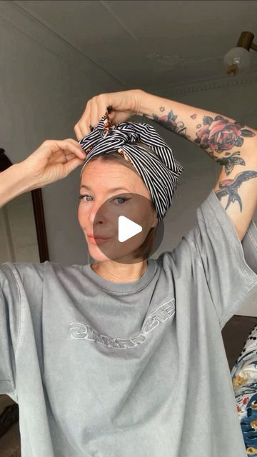 Denise Boomkens on Instagram: "How I wear my headbands. First of all, I always use a headband with a wire inside. You can easily bend it, secure it, and it stays in place better for me than just a loose scarf. Sometimes I make them myself, which is very easy when I’m in the mood, and sometimes I buy one like this. I personally prefer it when they are made from two different fabrics so you can play with the different patterns. I once made a reel showing how I made a headband myself. I’ll share it in my stories today.

How I make my wire headband:

Materials Needed:

- Fabric (cotton or non-stretch fabric works best)
- Wire (about 1-2 mm thick)
- Needle and thread or a sewing machine
- Scissors
- Pins
- Measuring tape or ruler
- Pen or chalk for marking

Steps:

- Measure and cut the fabric: Denise Boomkens, Headband Tutorial, Wire Headband, Headband Styles, Measuring Tape, In The Mood, Needle And Thread, Different Patterns, Different Fabrics